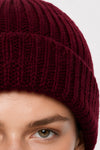 Knitted beanie and scarf set with a ribbed texture - DIEGUS Hat